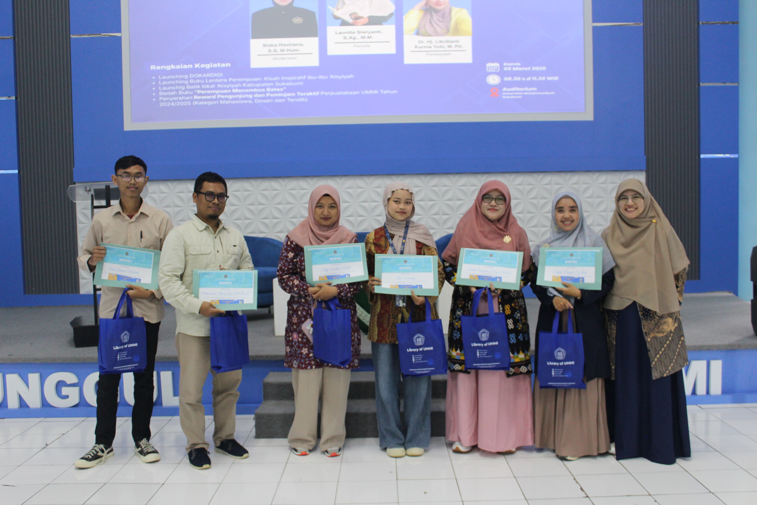 Perpustakaan UMMI Serahkan Reward Pengunjung dan Peminjam Teraktif TA 2024/2025