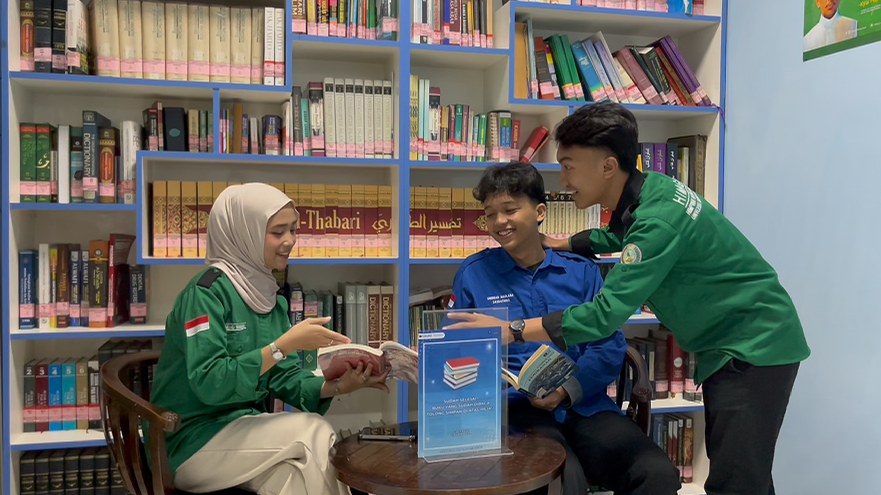 https://perpustakaan.ummi.ac.id/uploads/slider/Unggul Dalam Keilmuan dan Keislaman
